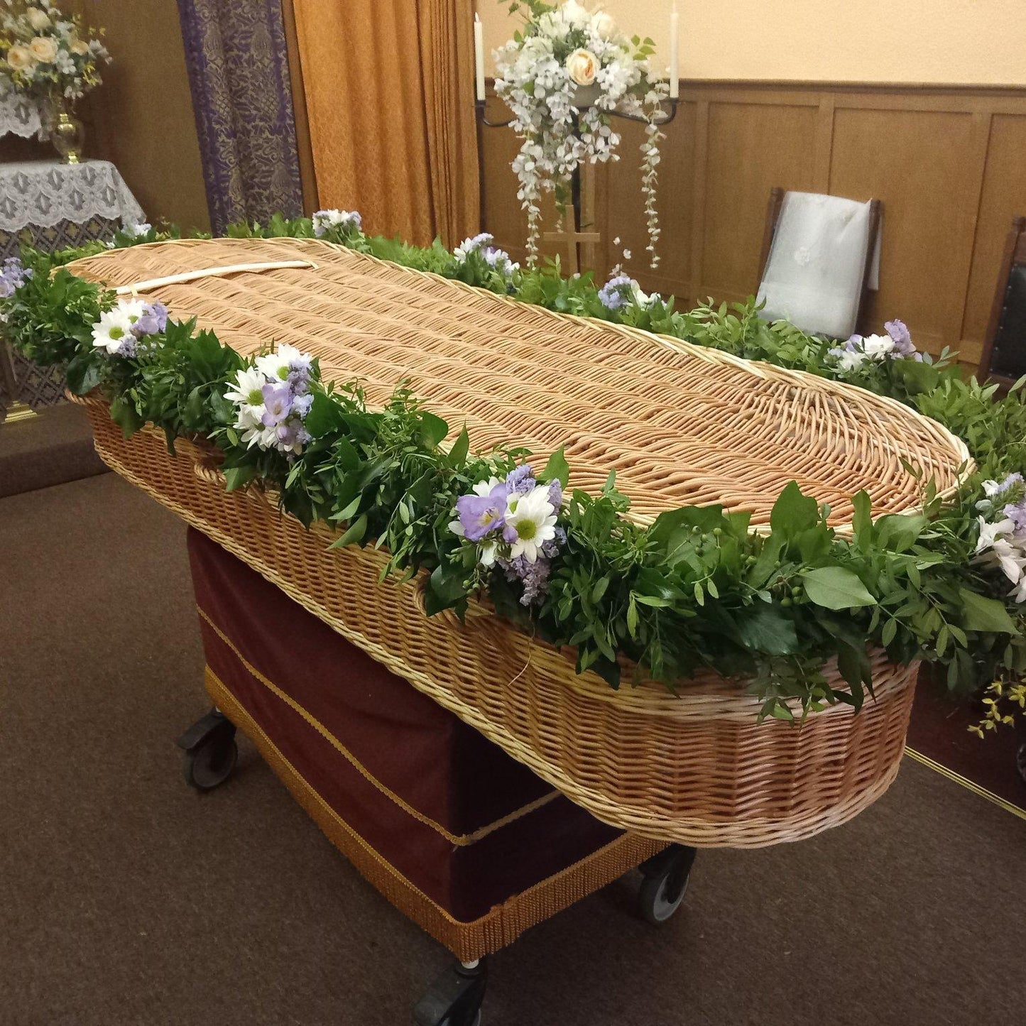Garland for wicker Casket