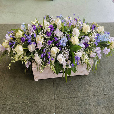 Blue and white country style 3ft (90cm) double ended spray with roses