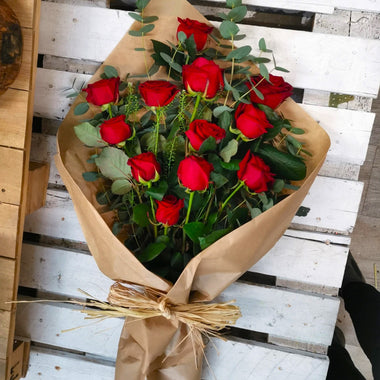 Natural rose bouquet