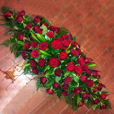 6ft (180cm) Red Rose Coffin Top